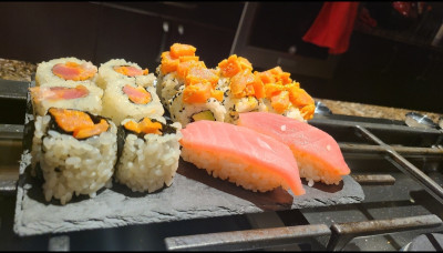 + tuna nigiri