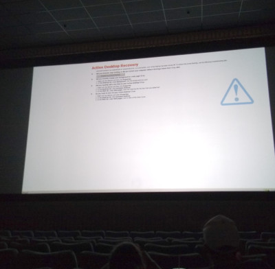 A cinema running Windows 9x!