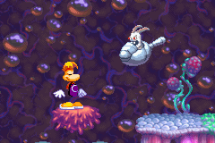 Un lapin spatial fonçant sur Rayman.