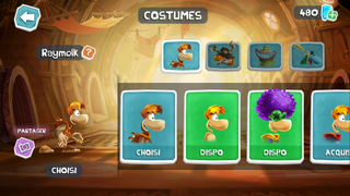 Raymolk dans la Galerie des Costumes.