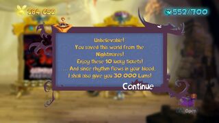 Polokus premiando al jugador con tickets de la suerte y Lums por haber terminado el juego.